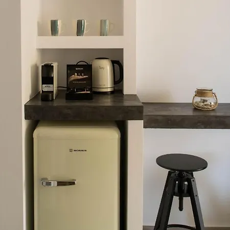 Blue Side * Pefki (Evia)