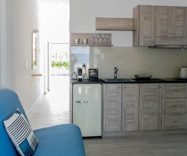 Blue Side Pefki (Evia)