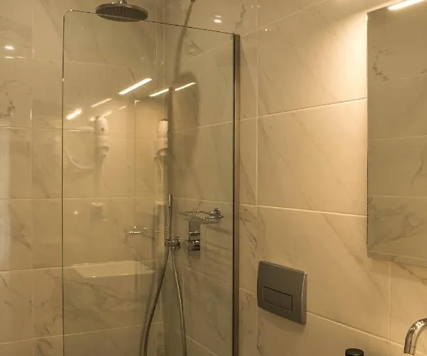 Blue Side Πευκί